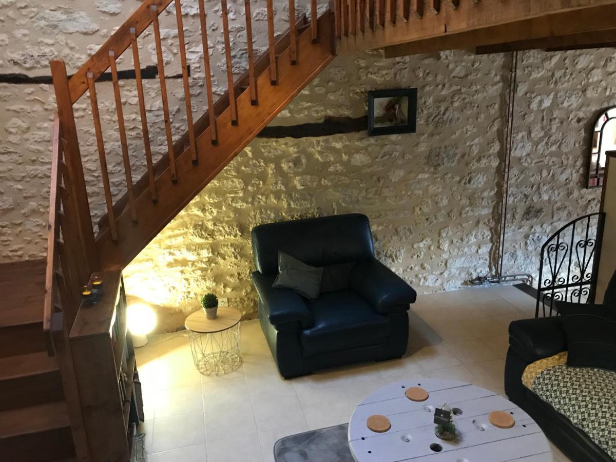 Les Granges Villa Les Lèves-et-Thoumeyragues Eksteriør bilde